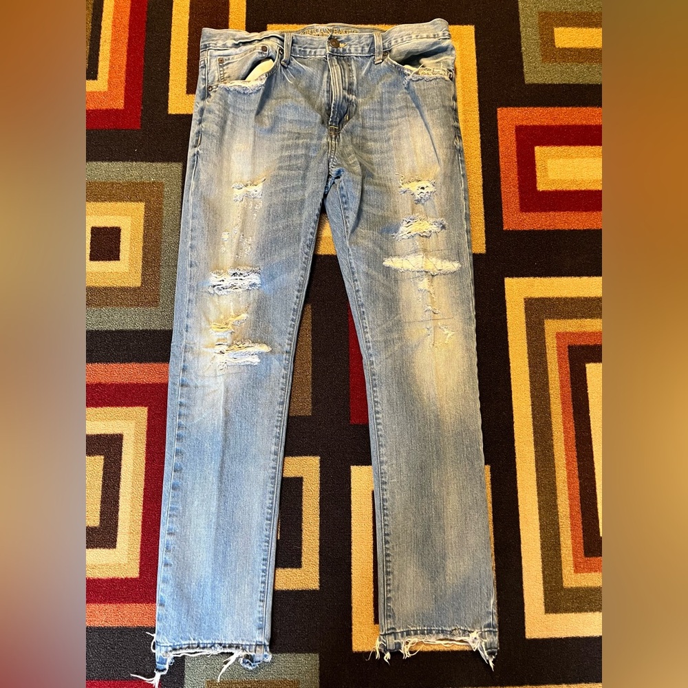American Eagle Outfitters Distressed Jeans